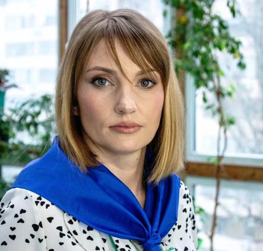 Сивцева Елена Николаевна.